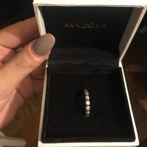 Pandora Ring